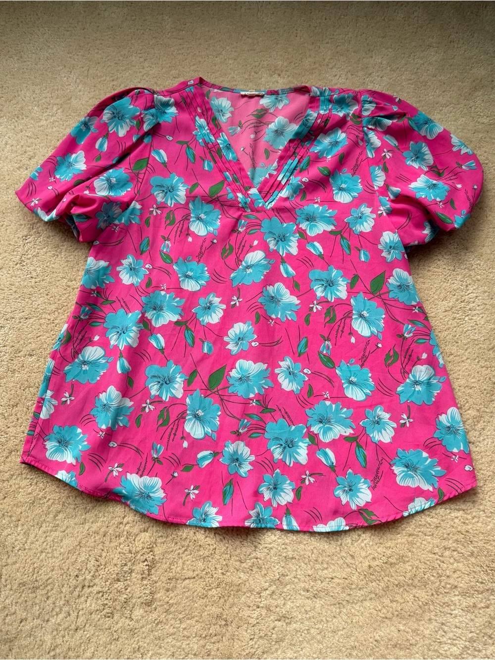 Jodifl Women’s Pink Floral Blouse w/ Puff Sleeves - Size L - EUC